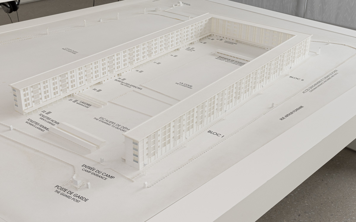 Maquette du camp de Drancy à la cité de la Muette au mémorial de la Shoah