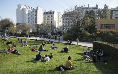 Le jardin Villemin, situé au bord du canal Saint-Martin,10e arr.