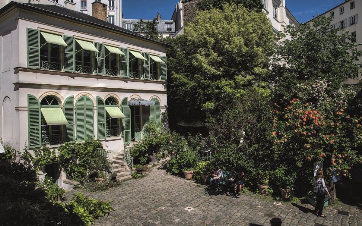 Cour et pavillon du musée de la Vie romantique