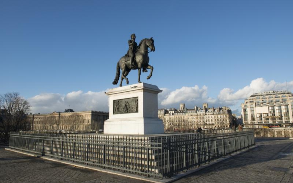 Statue Henri IV pont neuf
