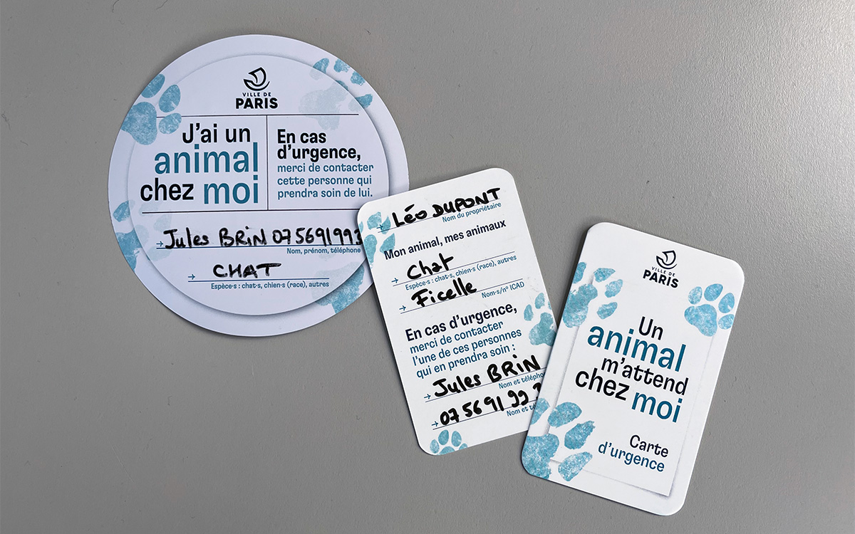 Carte et autocollant urgence animal