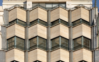 Immeuble de bureaux par Jean Desbouis  116, avenue des Champs-Elysées, 8e