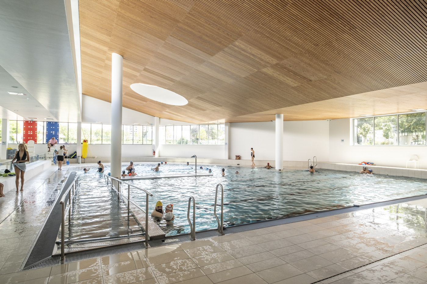 Piscine Thérèse et Jeanne Brulé 14e