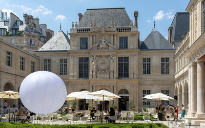 Le Fabula, le restaurant terrasse du Musée Carnavalet. 