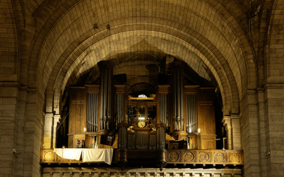 L'orgue en restauration de la basilique du Sacré Coeur. 